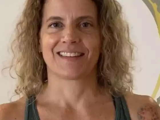 Christine LaMonica, 
                            Health & Wellness, Yoga, Health & Wellness, Health & Wellness 
                            Expert at БЕСПЛАТНЫЙ семплер мастер-классов с более чем 30 классами